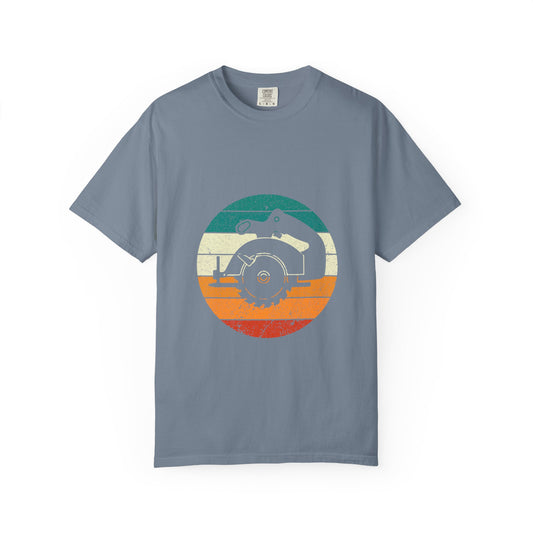Retro Circular Saw T-Shirt — Vintage Carpenter Woodworker Tee