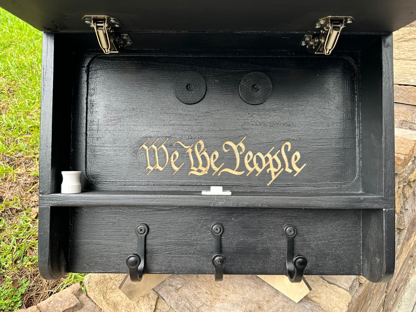 American Flag Handgun Concealment Case with Coat Hooks – Ready to Ship