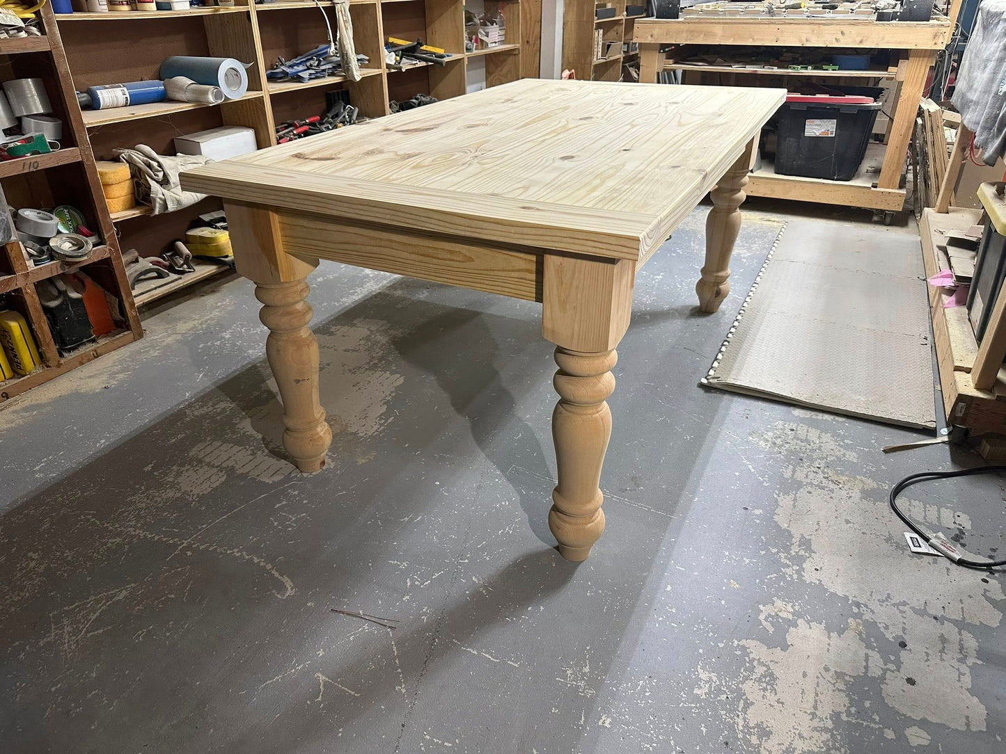 Farmhouse Table Build Plans