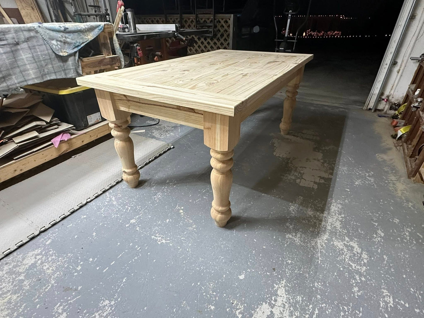 Farmhouse Table Build Plans